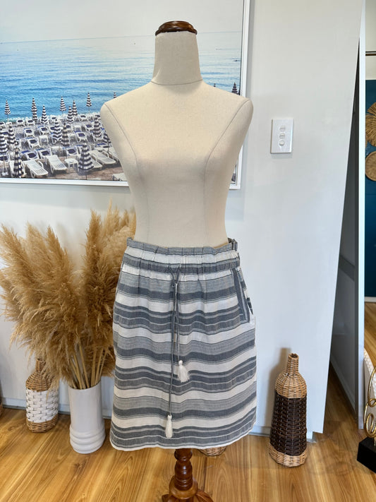 [SALE] Camaieu - Mini Skirt - Size Medium - Grey and White