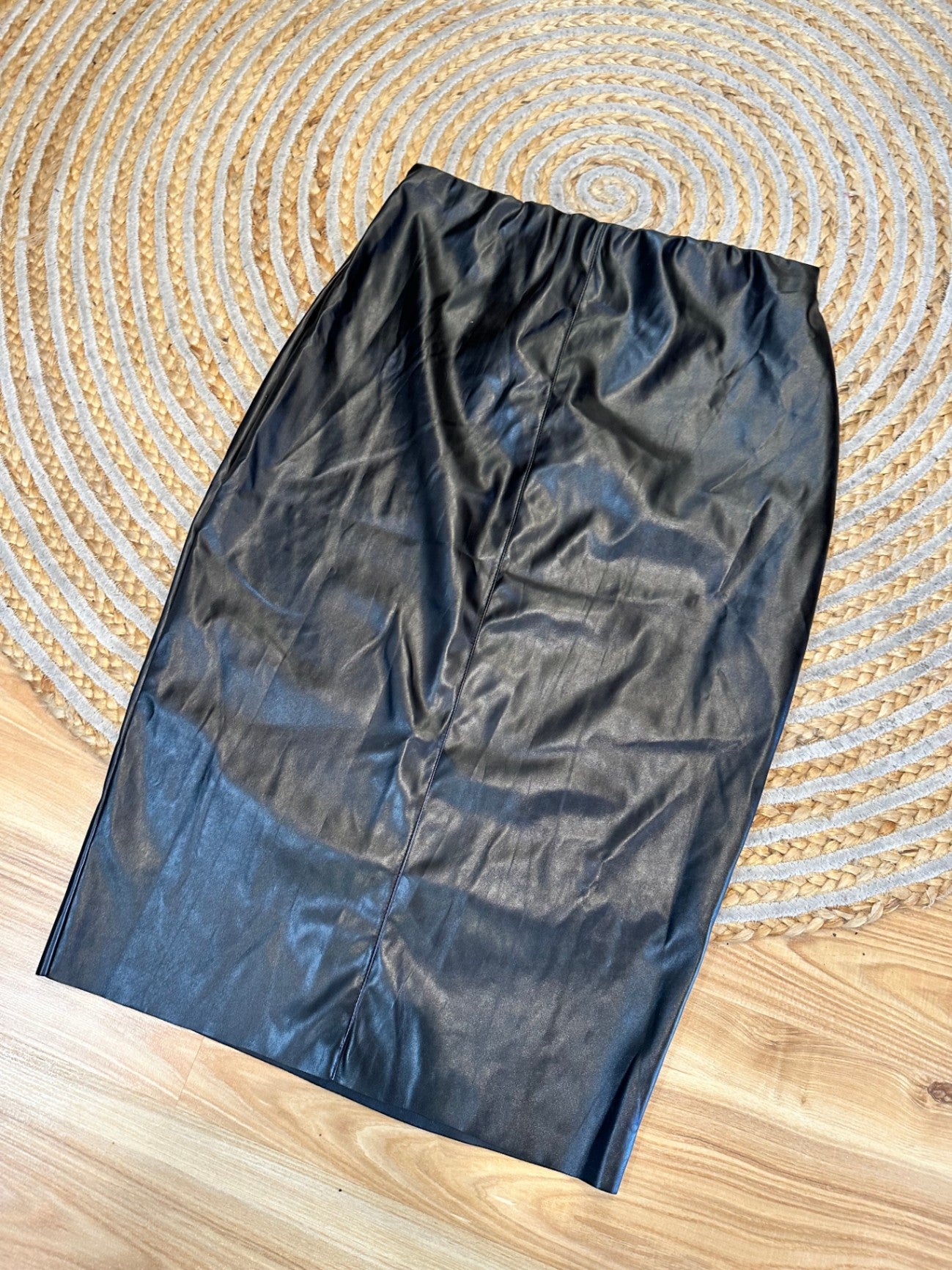 [SALE] Boohoo - Faux Leather Black Skirt - Size 16