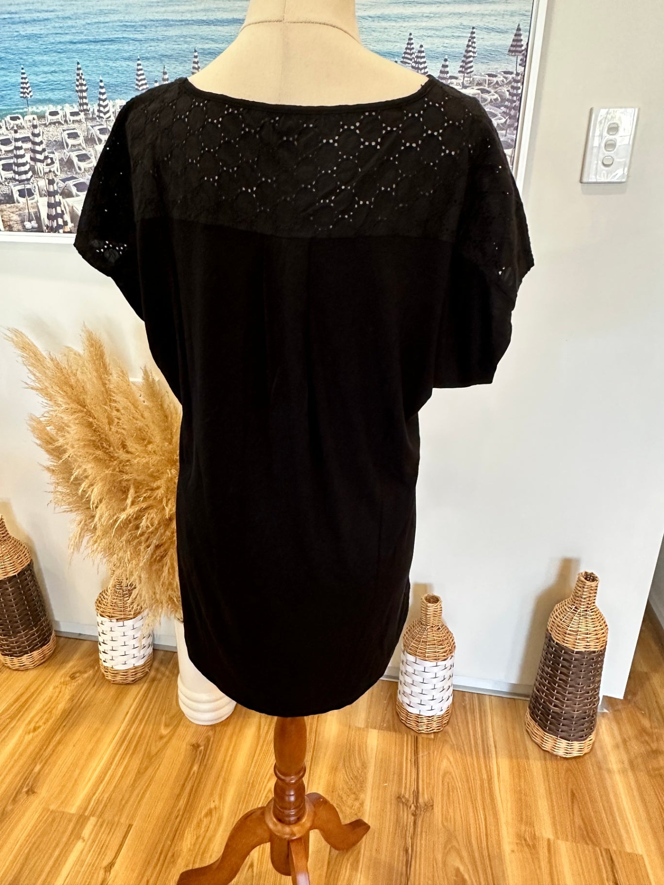 [SALE] David Jones - Top - Medium - Black w Lace feature