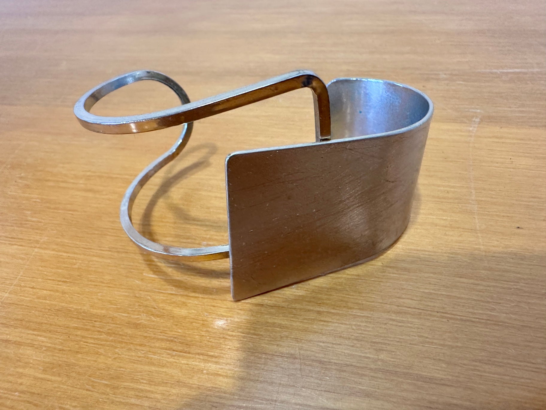 [SALE] Gold Tone - Cuff / Bracelet