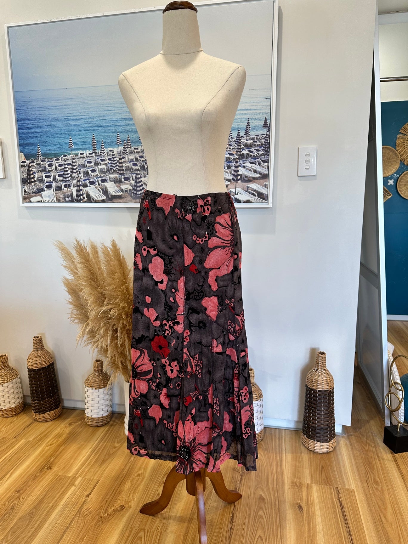 [SALE] Kamiko - Skirt - Size 14 - Pink / Grey