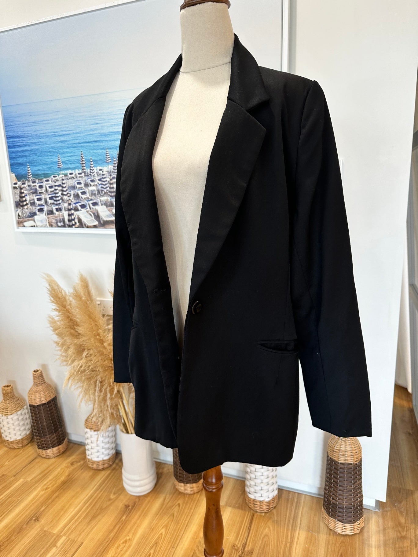 [SALE] Portfolio - Boxy Blazer - Size 10 - Black