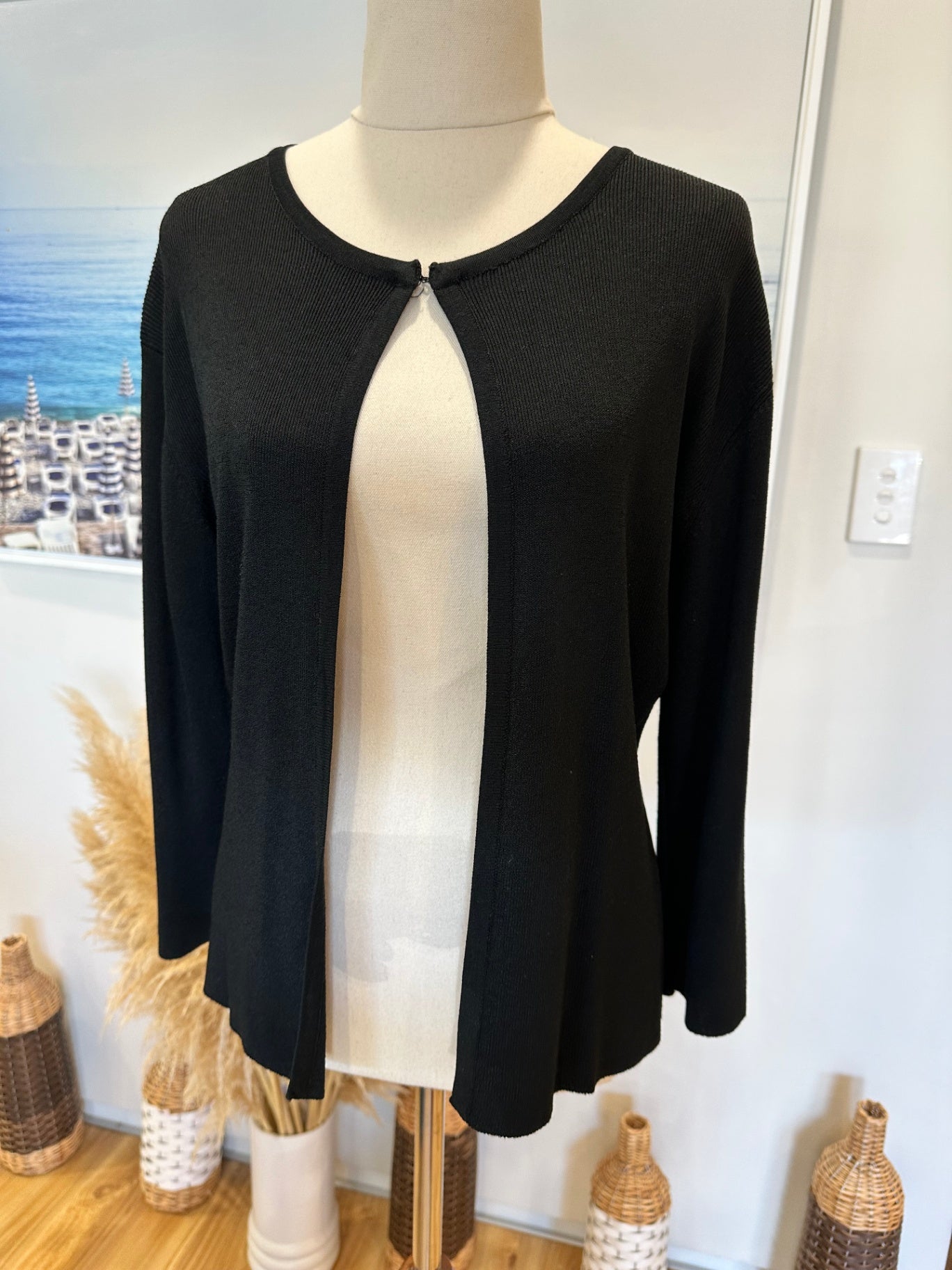 [SALE] Caroline Morgan - Cardigan - Medium / Large - Black