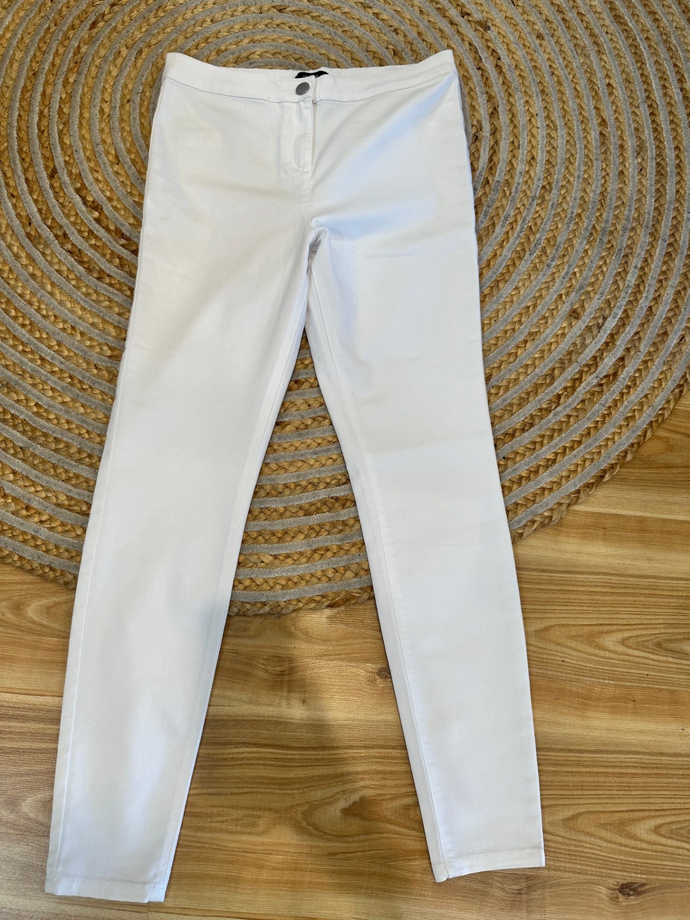 [SALE] White Pants - Size 14