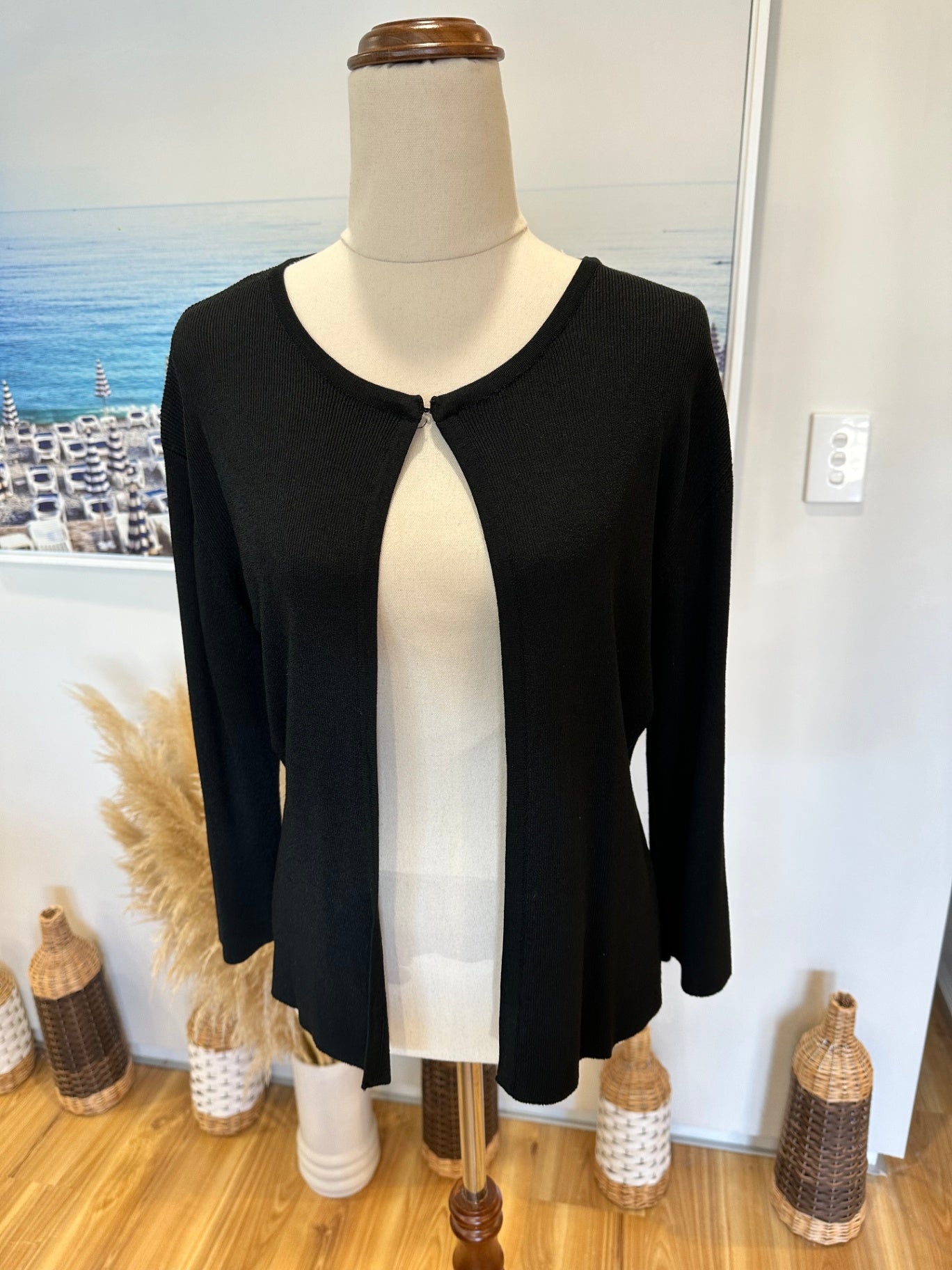 [SALE] Caroline Morgan - Cardigan - Medium / Large - Black