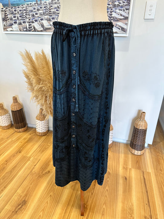 Bohemian Skirt - Navy Blue / Black