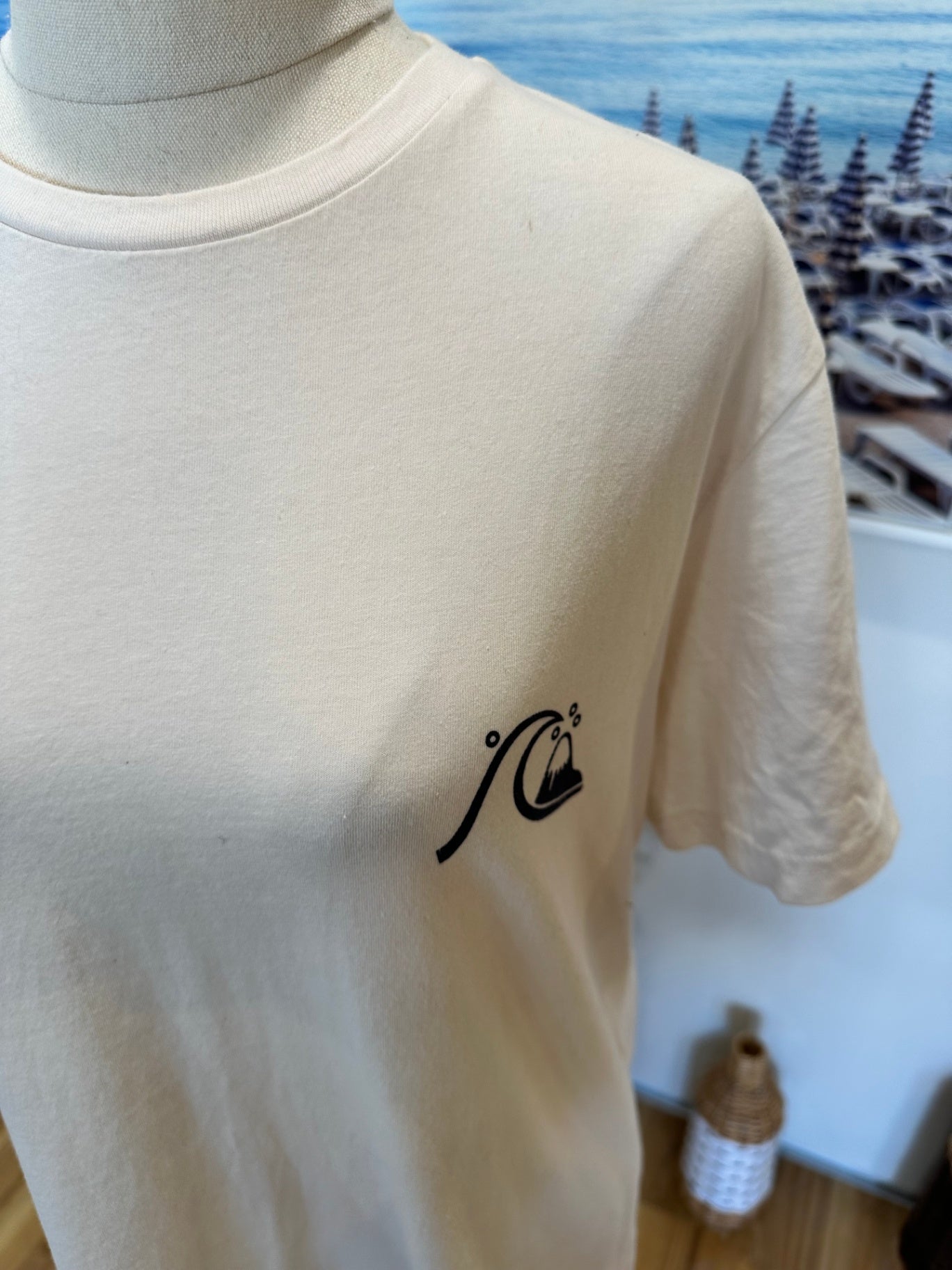 Quiksilver - T-Shirt - Small - Cream