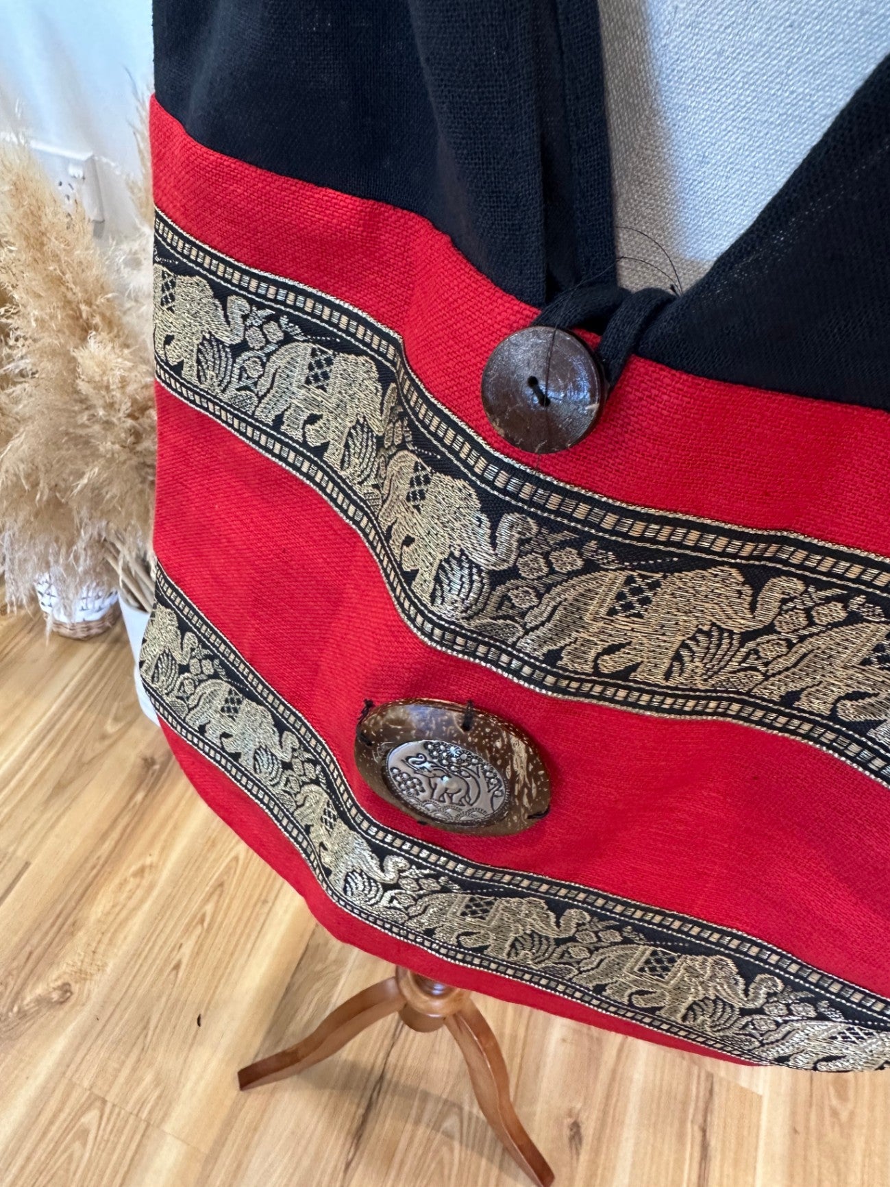 [SALE] Handbag - Red w Elephants