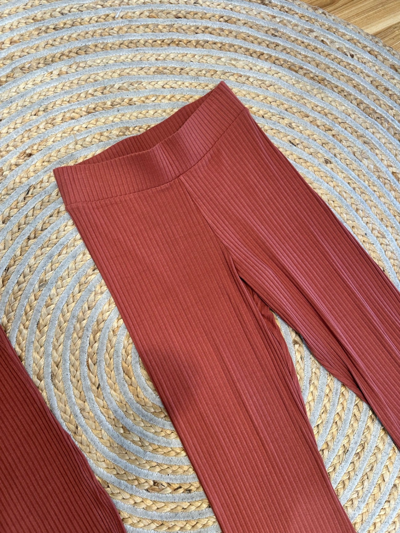 [SALE] Two Piece Loungewear Set - Cale - Made in Canada - Small - Rust