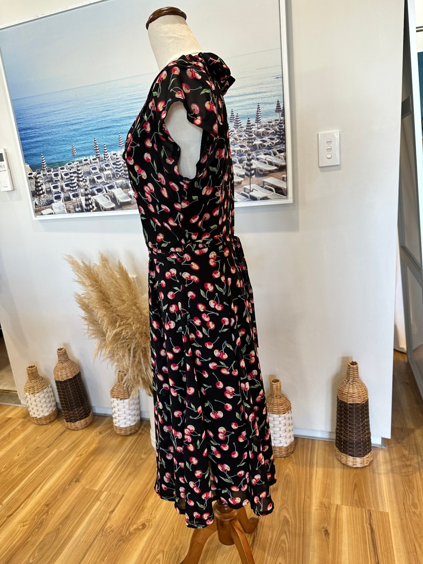 [SALE] Collectif - Rockabilly Dress - Large - Cherries