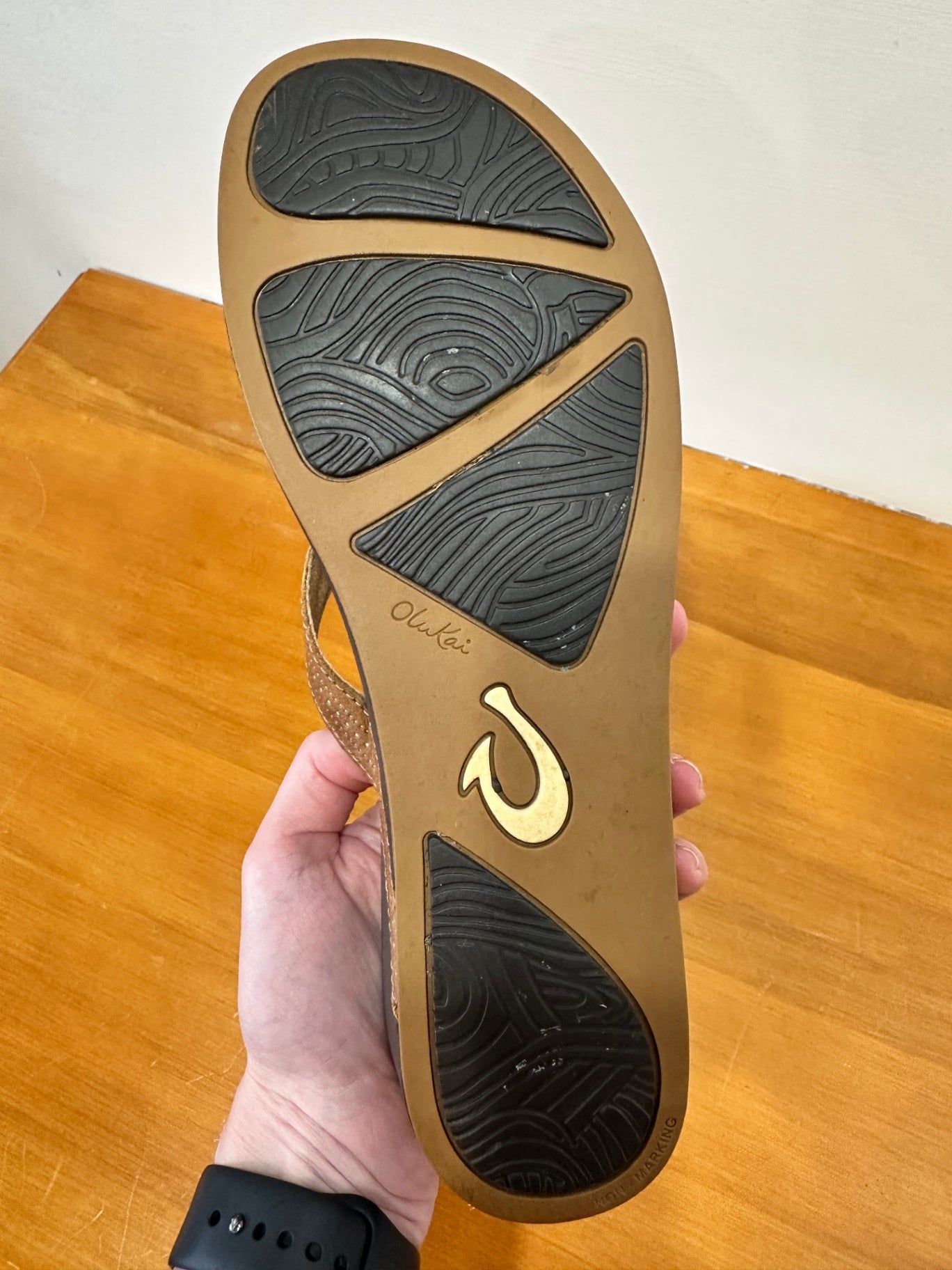 [SALE] OluKai Sandals - Size EU 41 - Brown RRP: $180