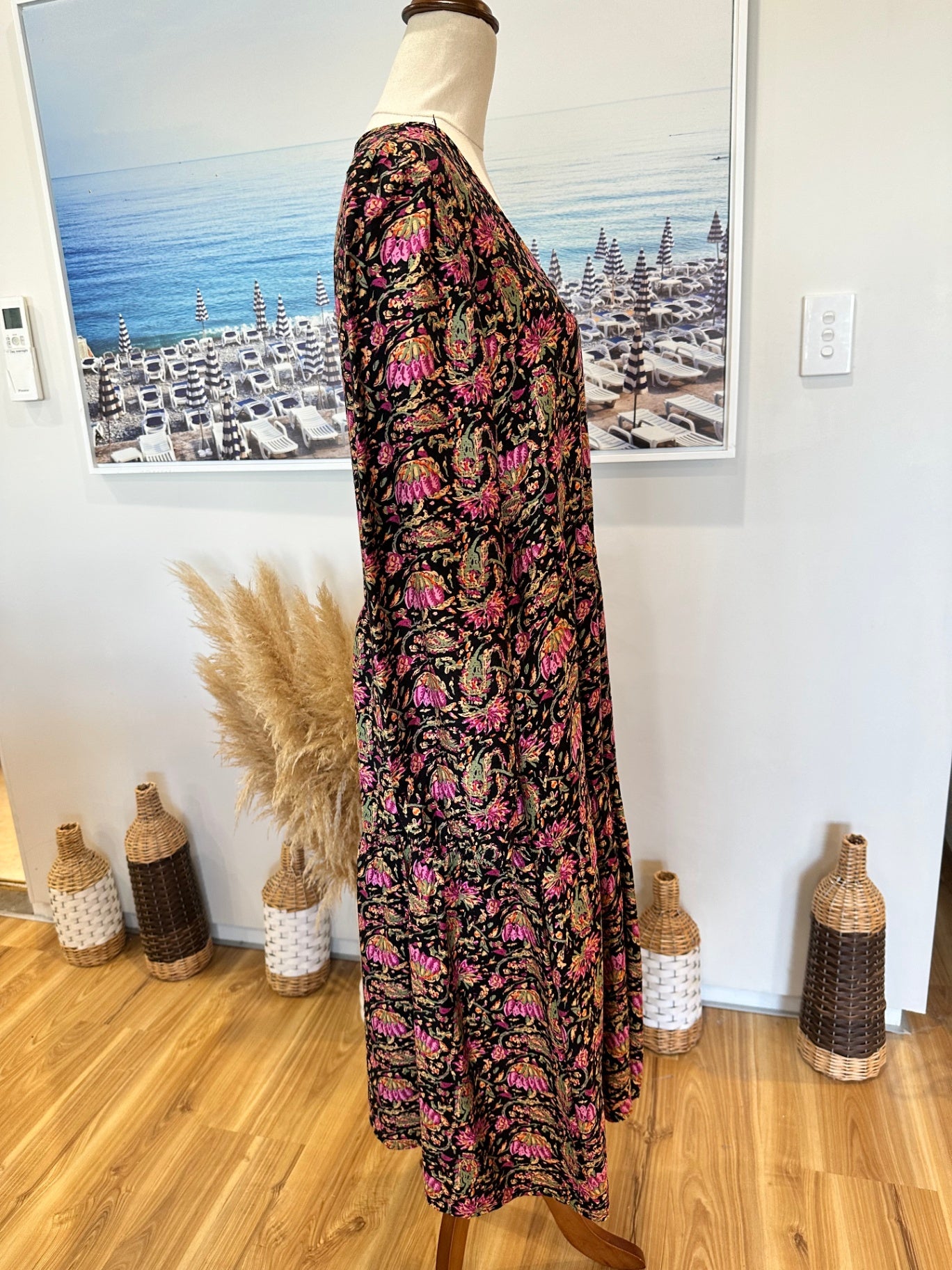 [SALE] Sunday Boho Dress Small - Black w Purple flowers