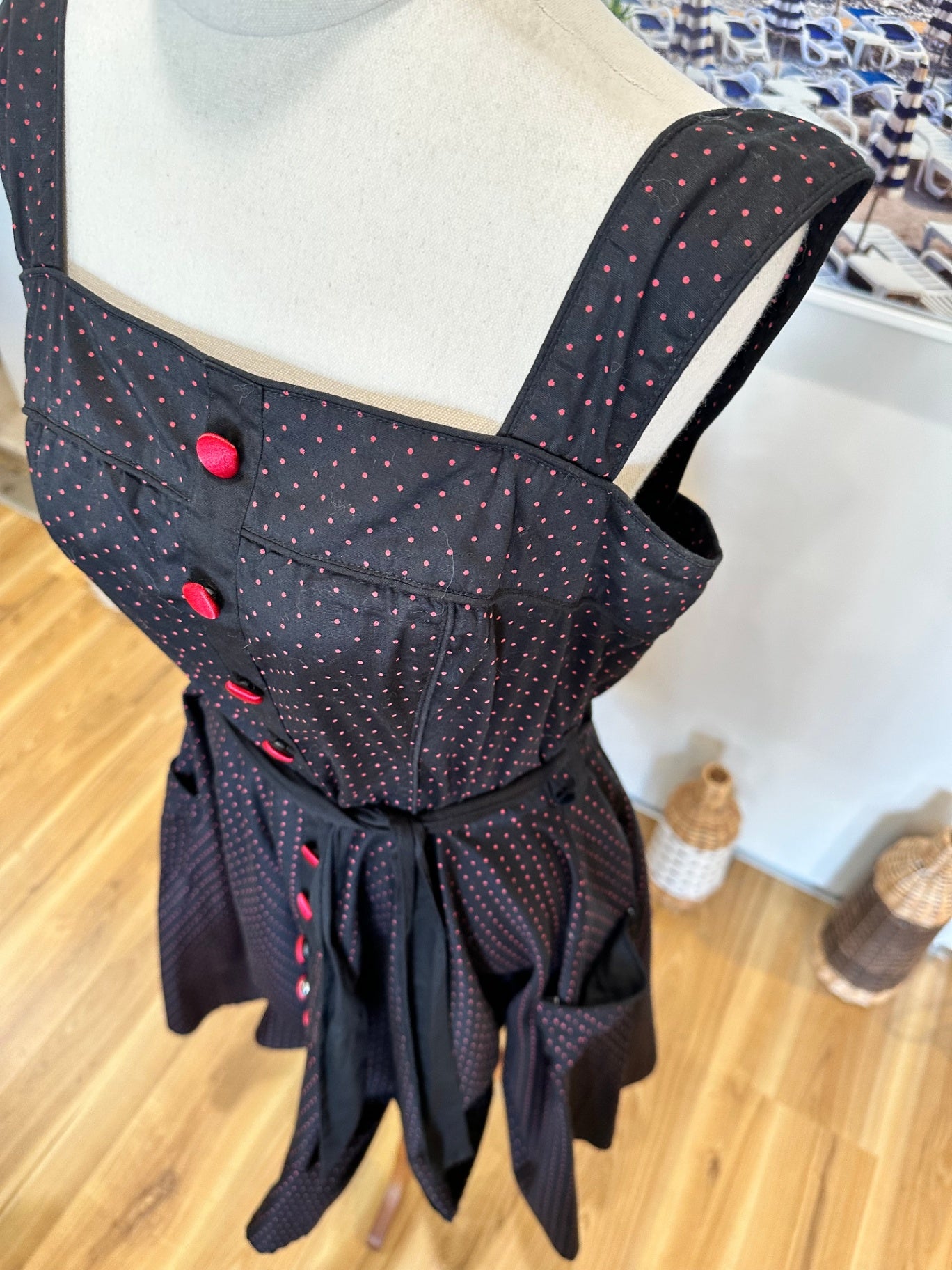 [SALE] Hell Bunny - Dress - Medium - Black with red accents