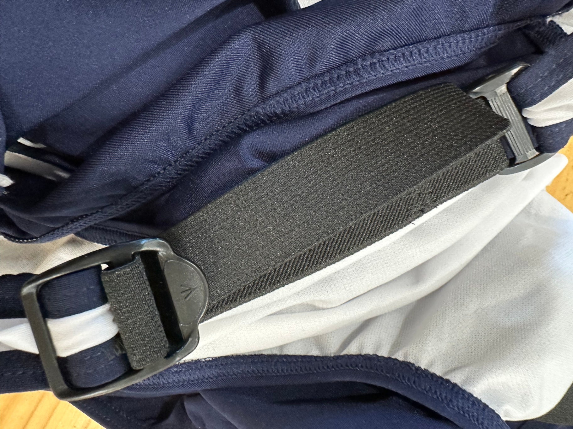 [SALE] Swimsuit - Size 18 - Navy and white