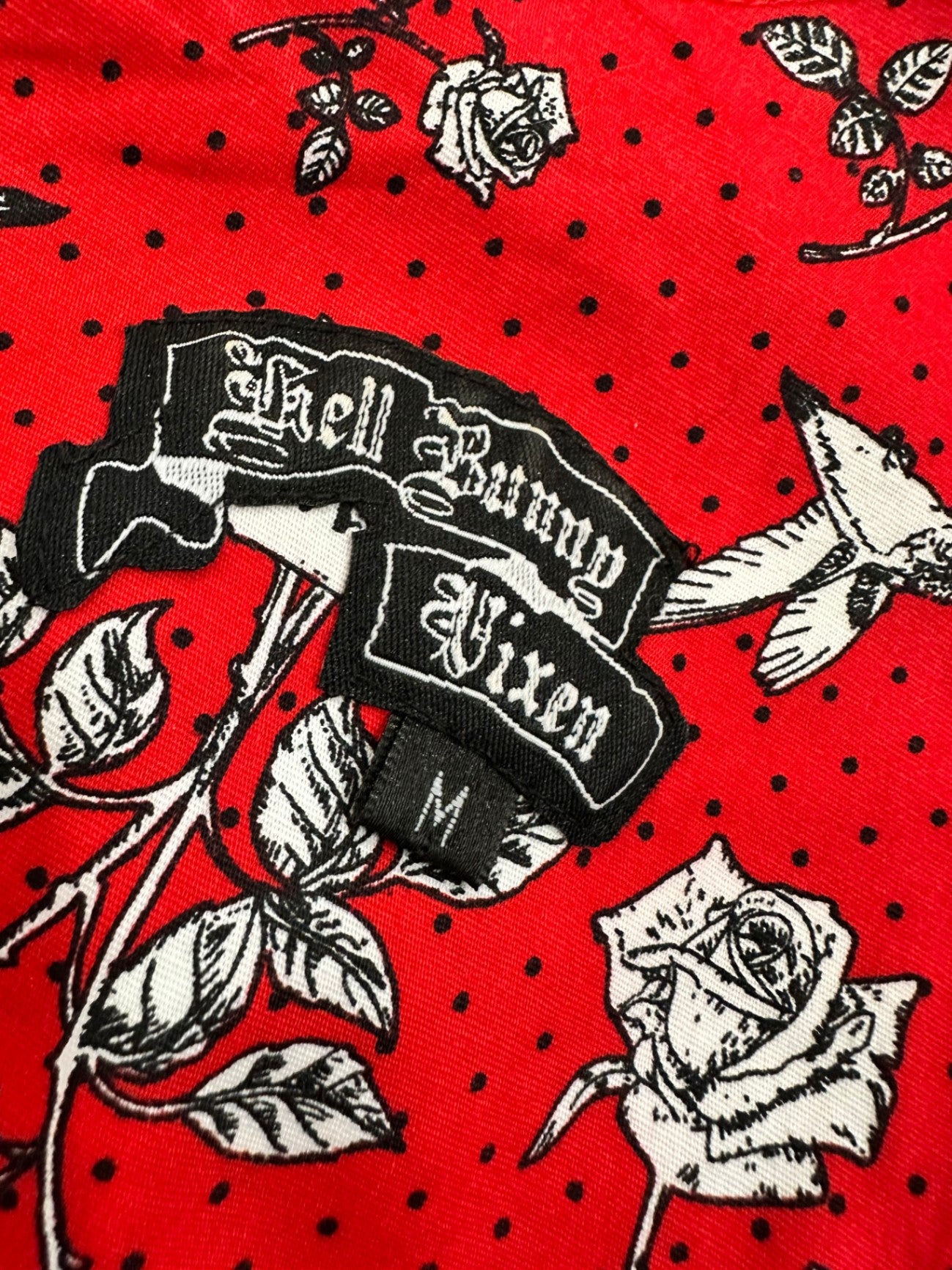 Hell Bunny - Rockabilly Dress - Medium - Red w Roses