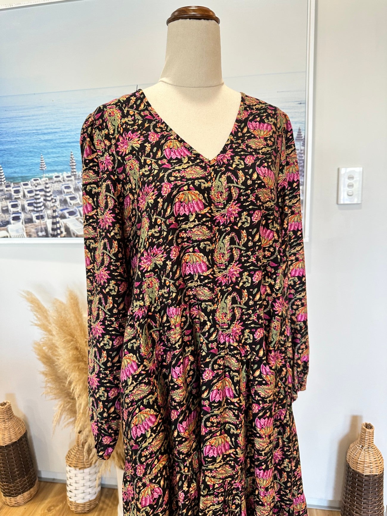 [SALE] Sunday Boho Dress Small - Black w Purple flowers