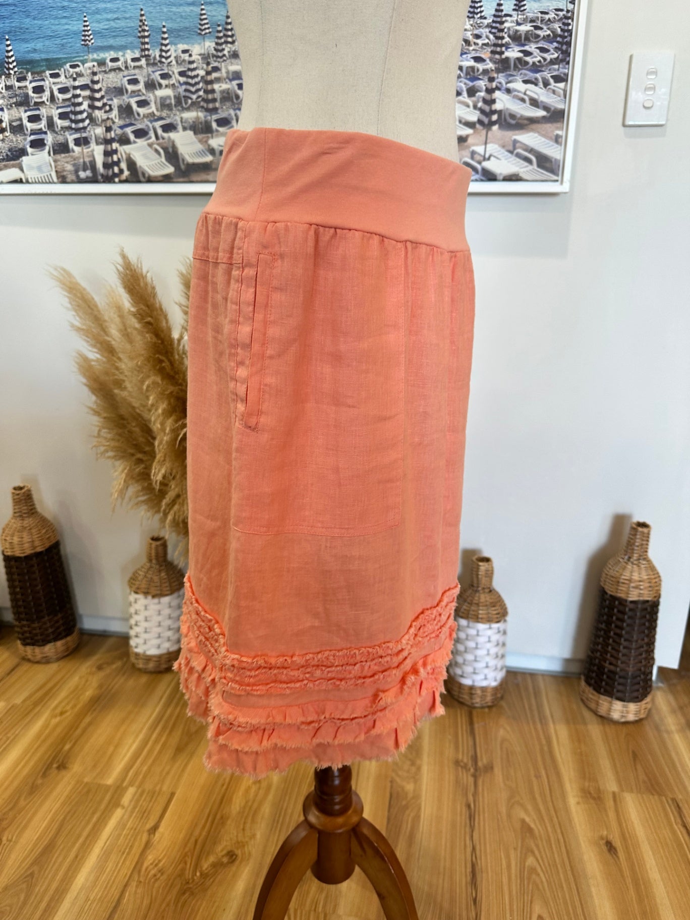 100% Linen - Gordon Smith - Skirt - Size 10 Peach