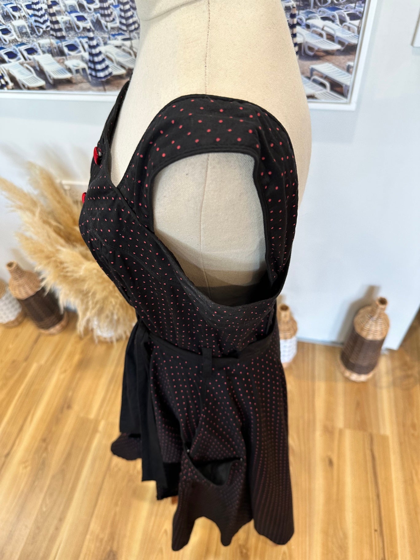 [SALE] Hell Bunny - Dress - Medium - Black with red accents