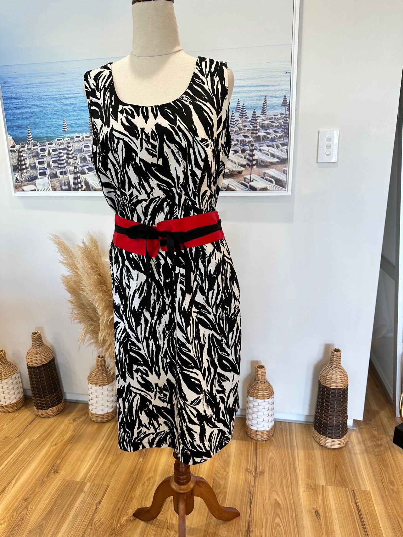 [SALE] Carolyn Barker Dress Medium Black and white