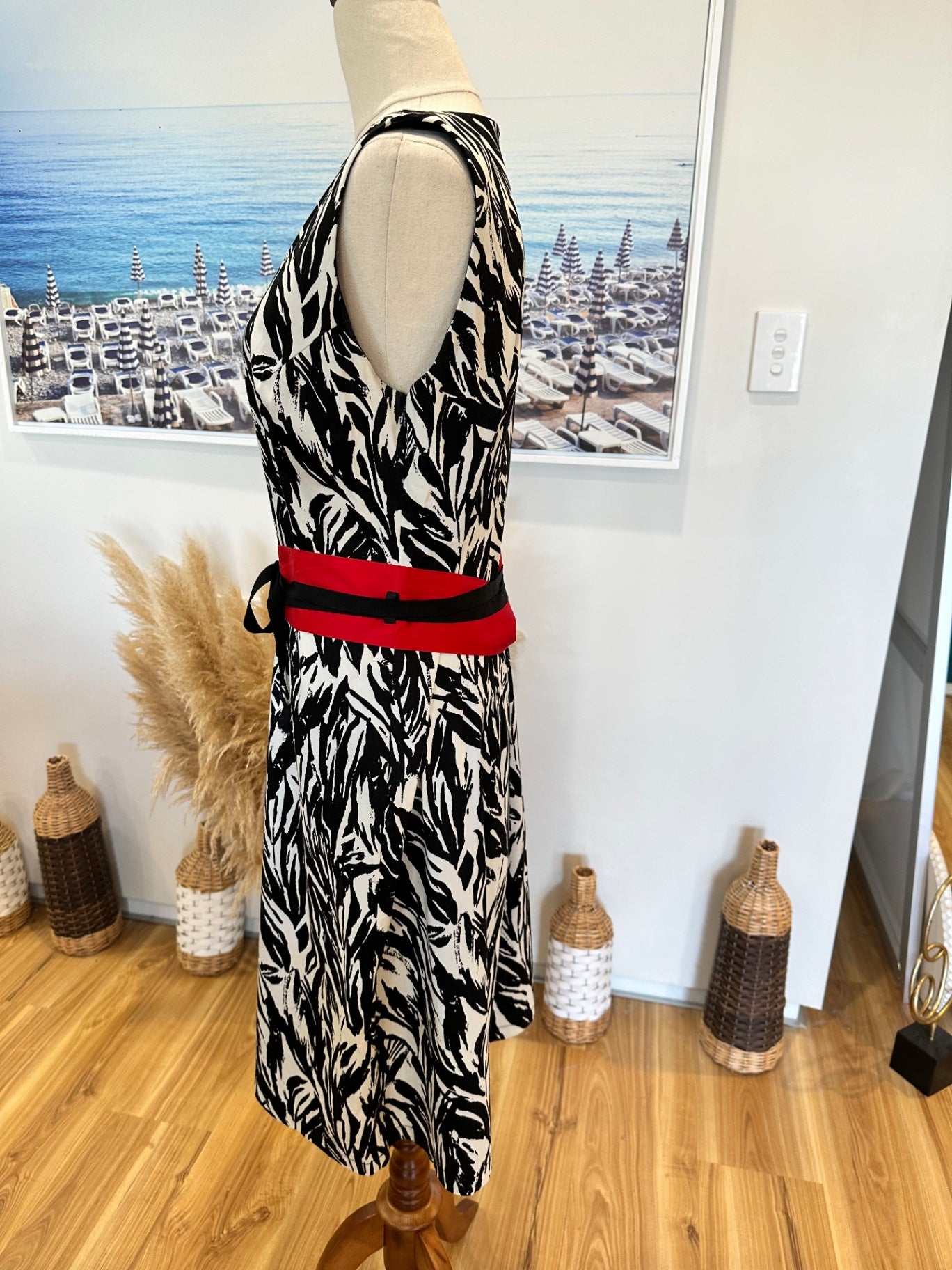 [SALE] Carolyn Barker Dress Medium Black and white