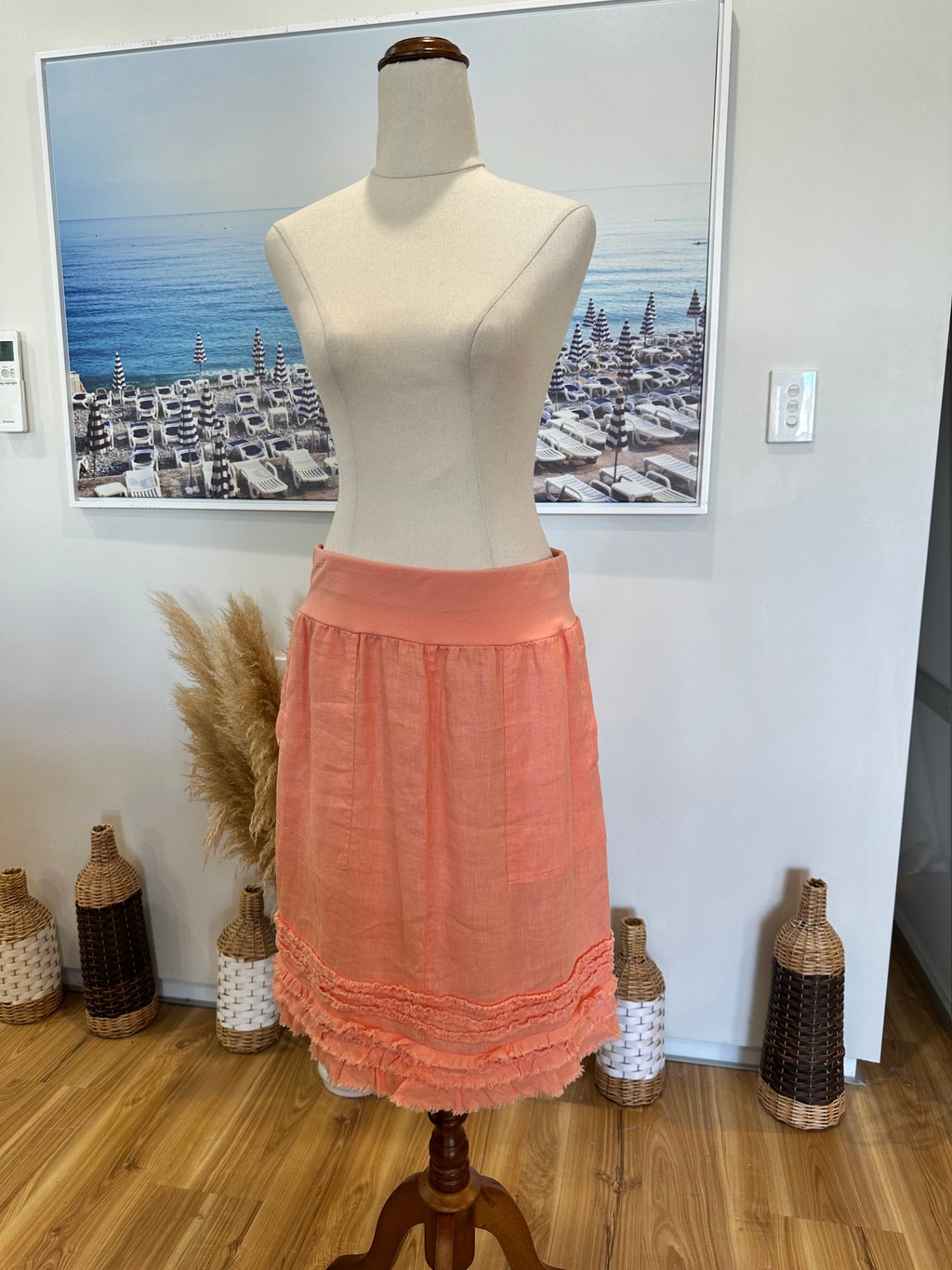 100% Linen - Gordon Smith - Skirt - Size 10 Peach