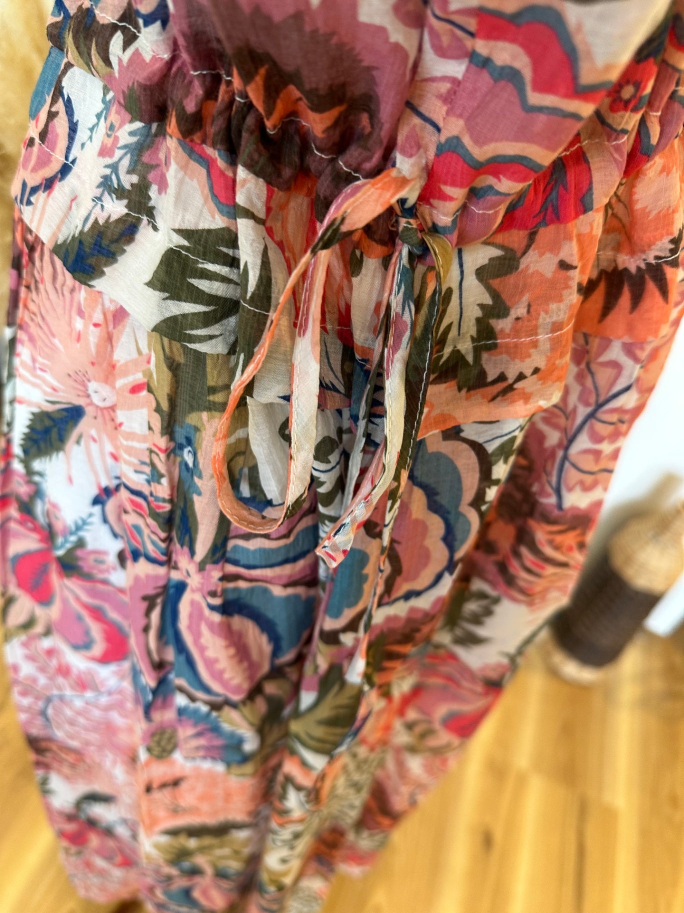 [SALE] Vincent - Dress - Size 14 - Pink Florals
