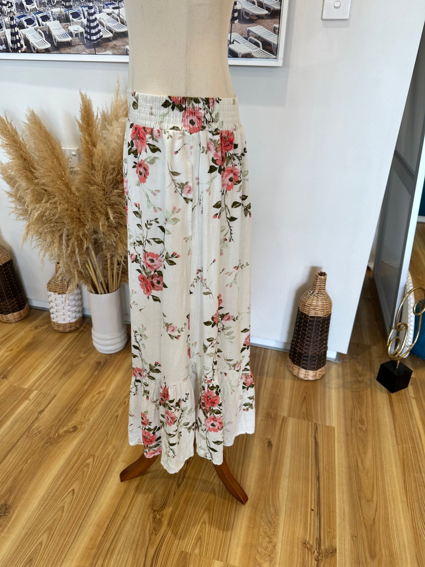 Linen blend Skirt - Size 12 - Cream with pink and green floral pattern
