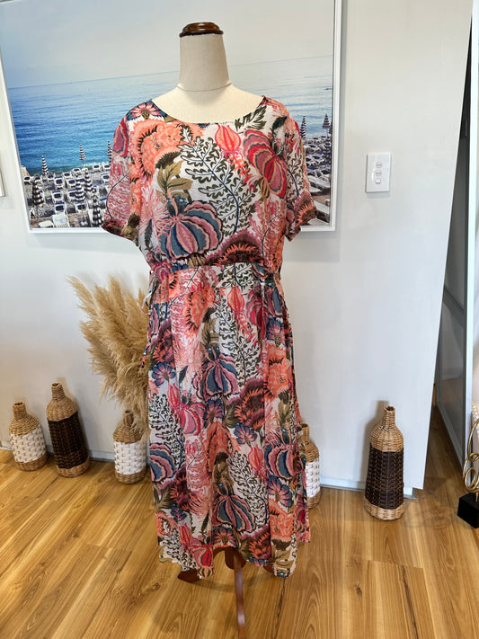[SALE] Vincent - Dress - Size 14 - Pink Florals