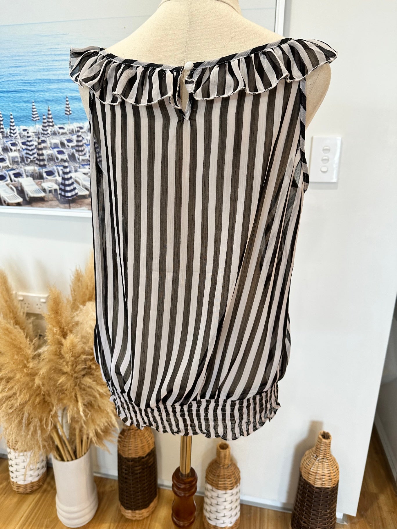 Switch Top - Size 12 - Black and white stripe