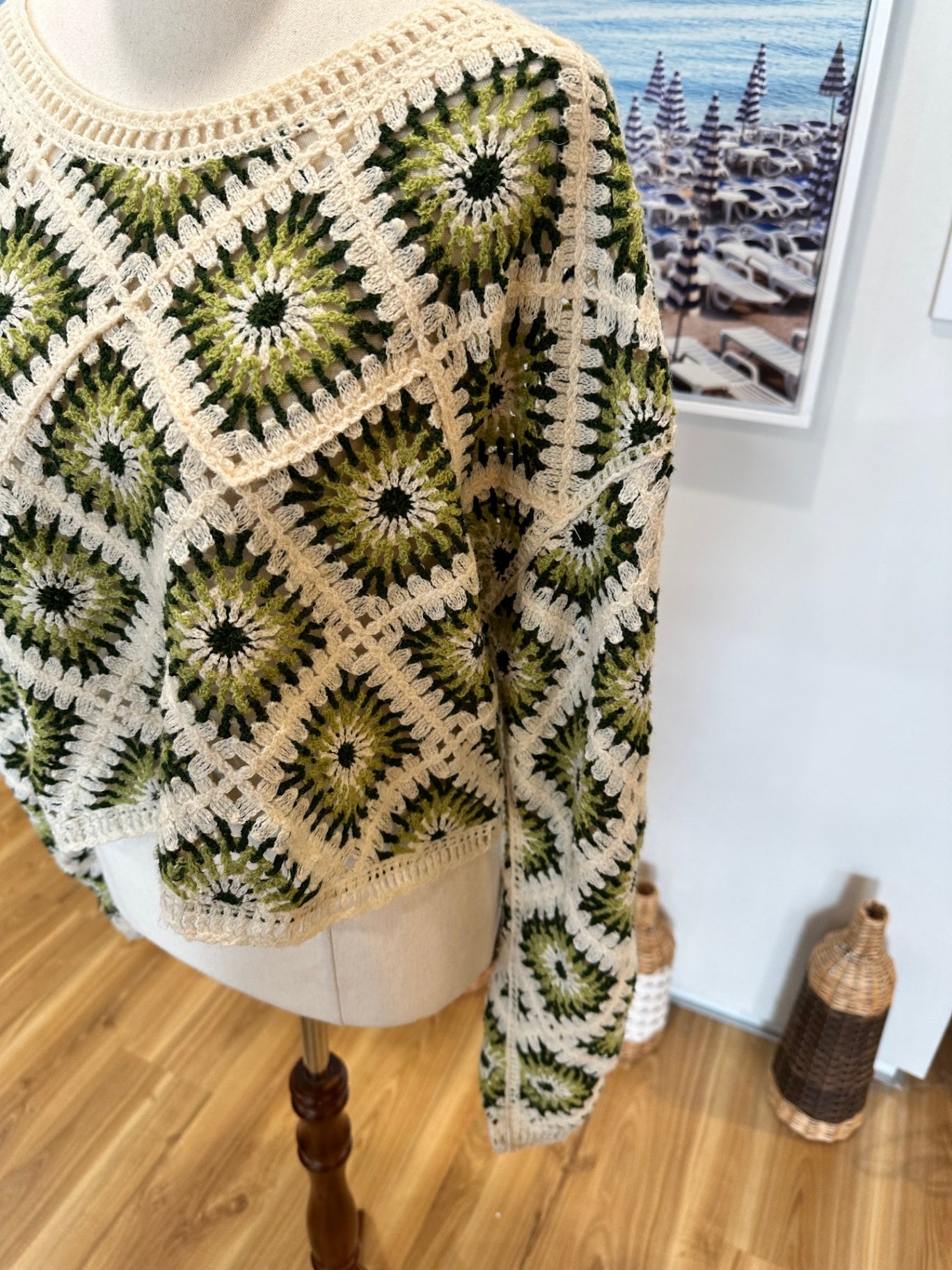 Crochet Inspired - Cropped Jumper - Small / Medium - Cream, Green, Black