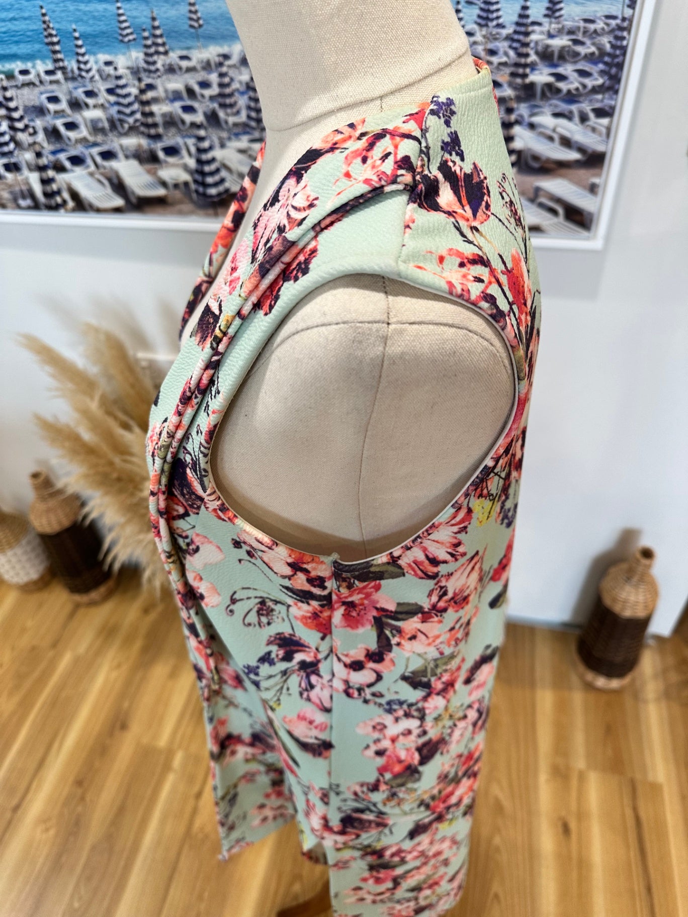 Boohoo - Longline Vest - Size 12 - Mint + Floral