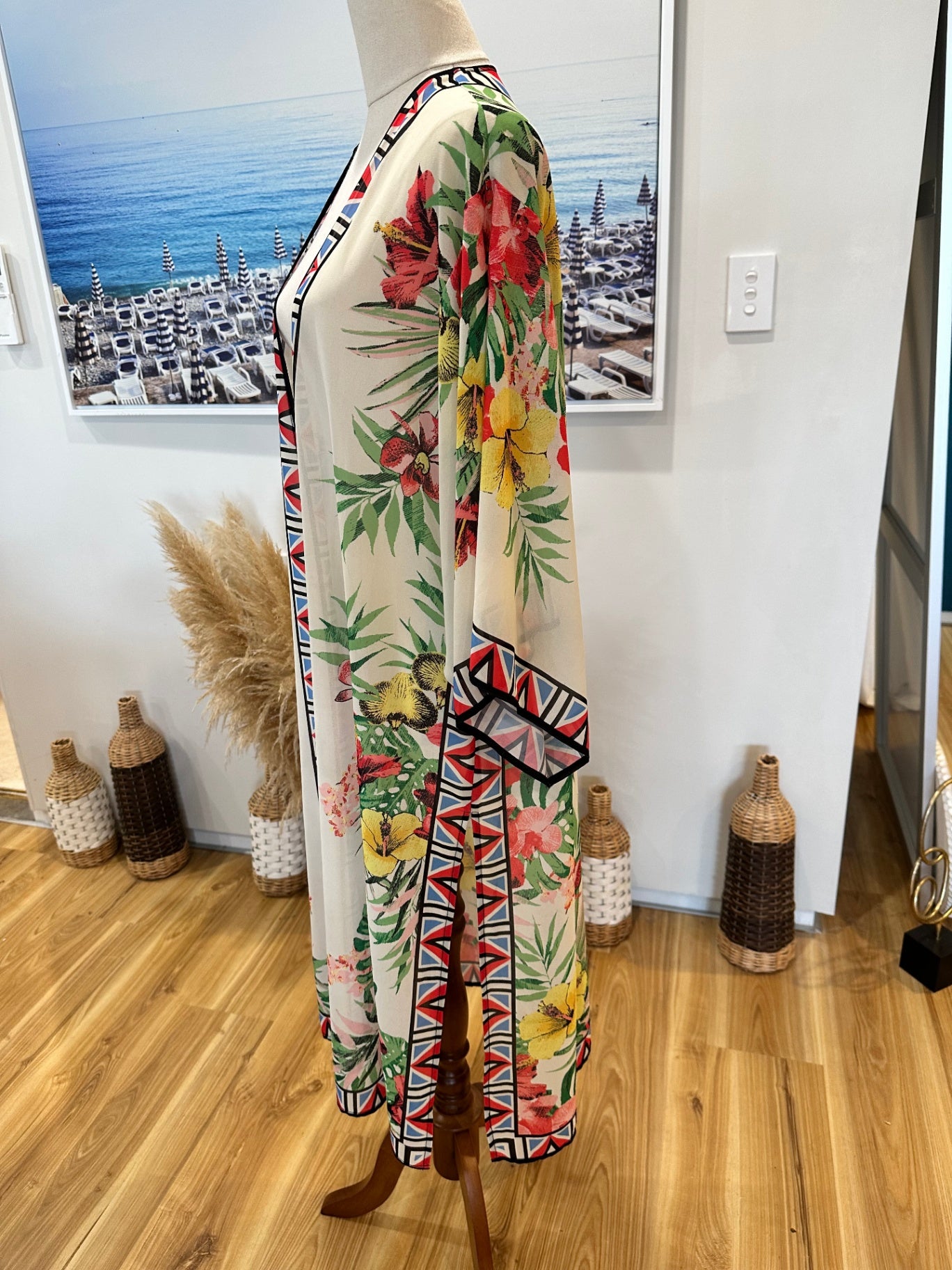 Flying Tomato - Kaftan - One Size - Beige with vibrant floral and geometric patterns