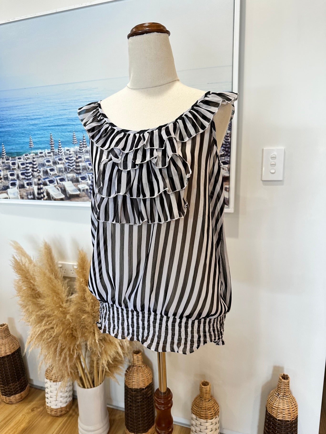 Switch Top - Size 12 - Black and white stripe