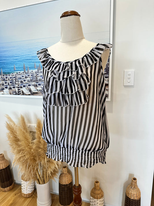 Switch Top - Size 12 - Black and white stripe