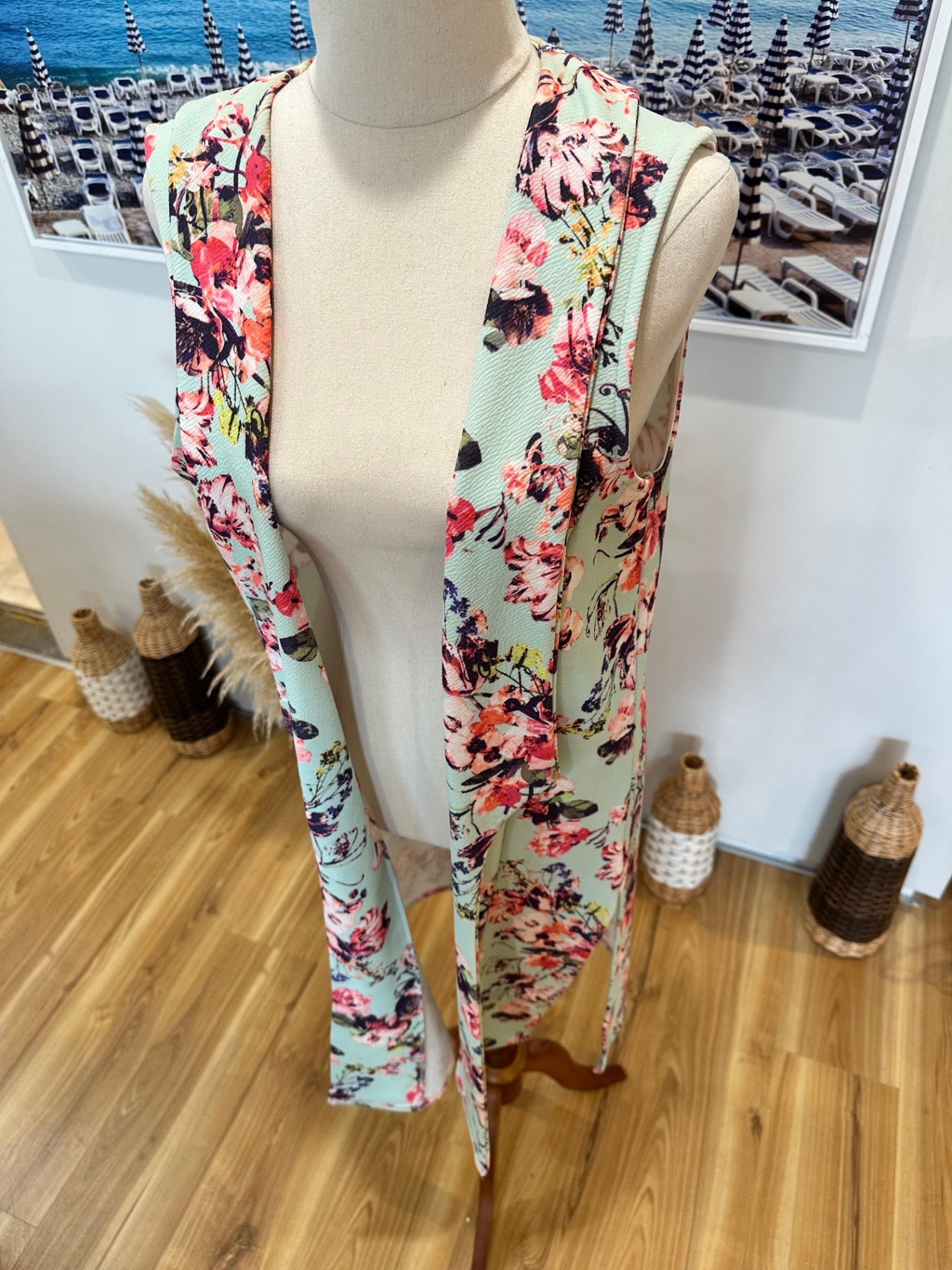 Boohoo - Longline Vest - Size 12 - Mint + Floral