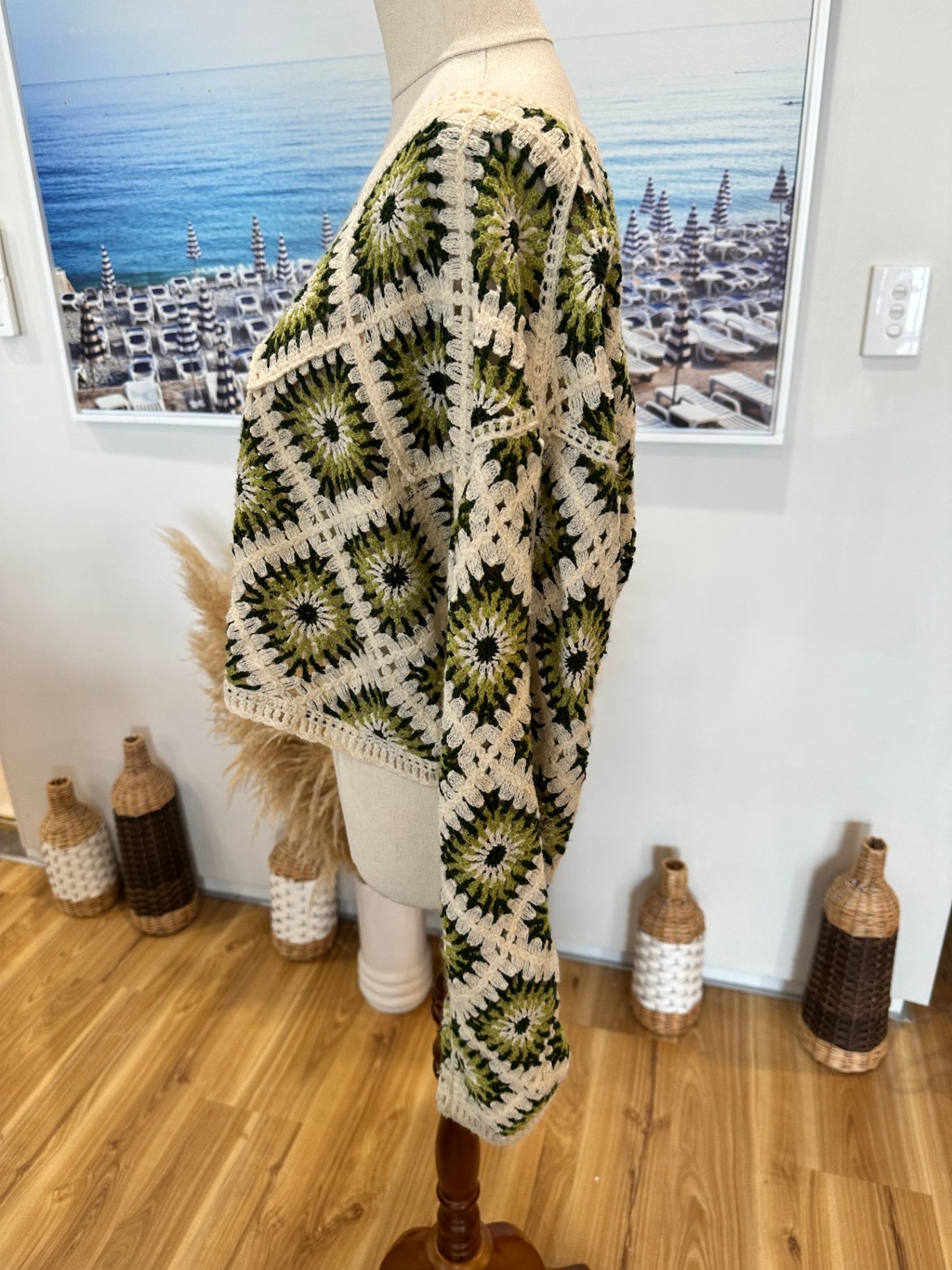 Crochet Inspired - Cropped Jumper - Small / Medium - Cream, Green, Black