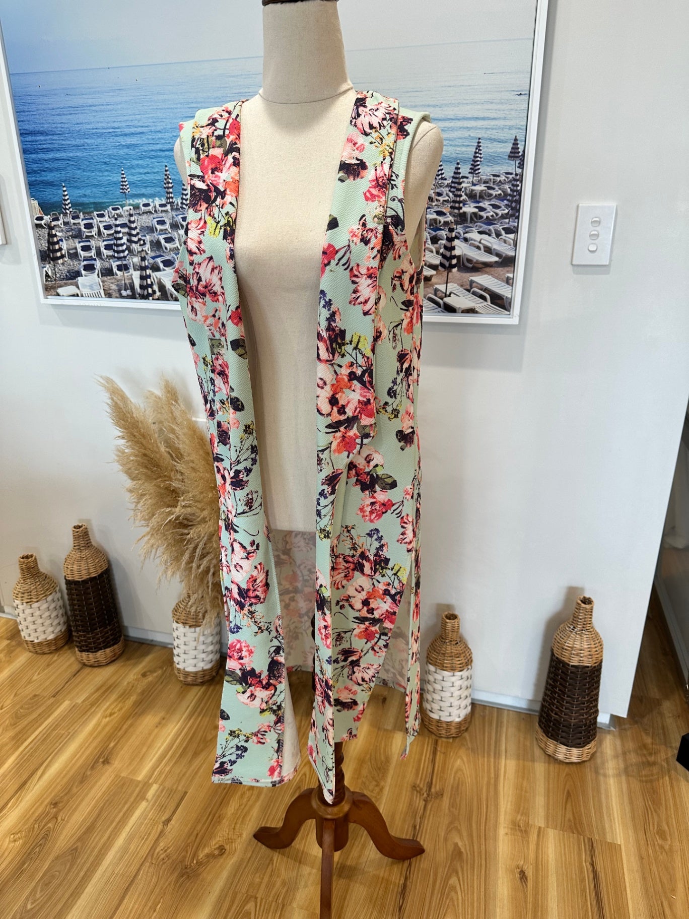 Boohoo - Longline Vest - Size 12 - Mint + Floral