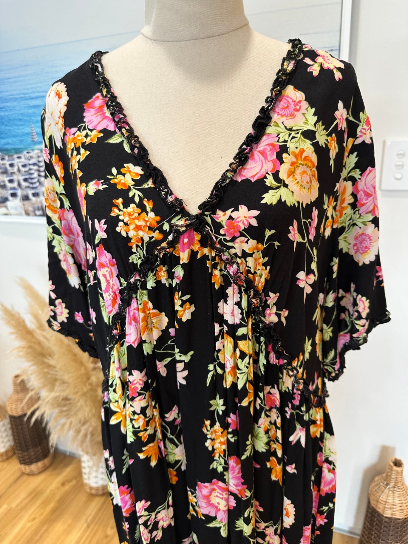 Zen Garden - Maxi Dress - Medium - Black w Florals