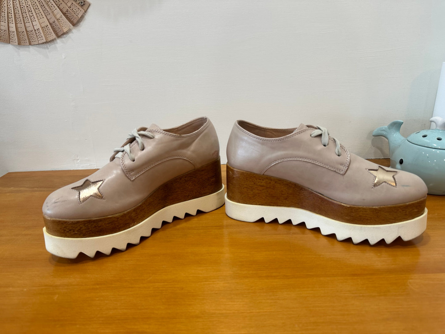 Pulp Shoes - Size EU 39 - Pink / Rose Gold w Platform *Some wear on the toes