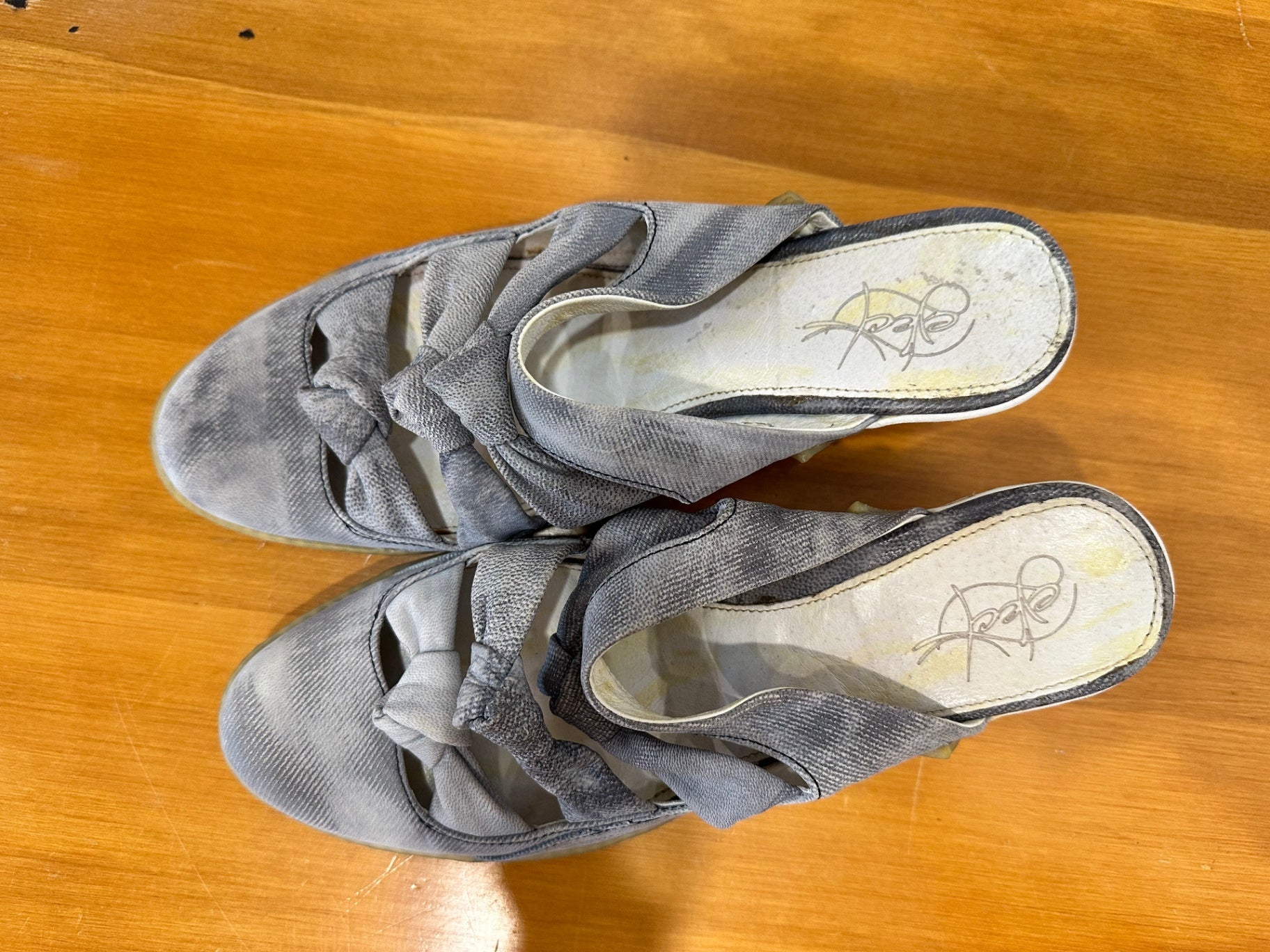 Eject - Grey Bow Heels - Size EU 42