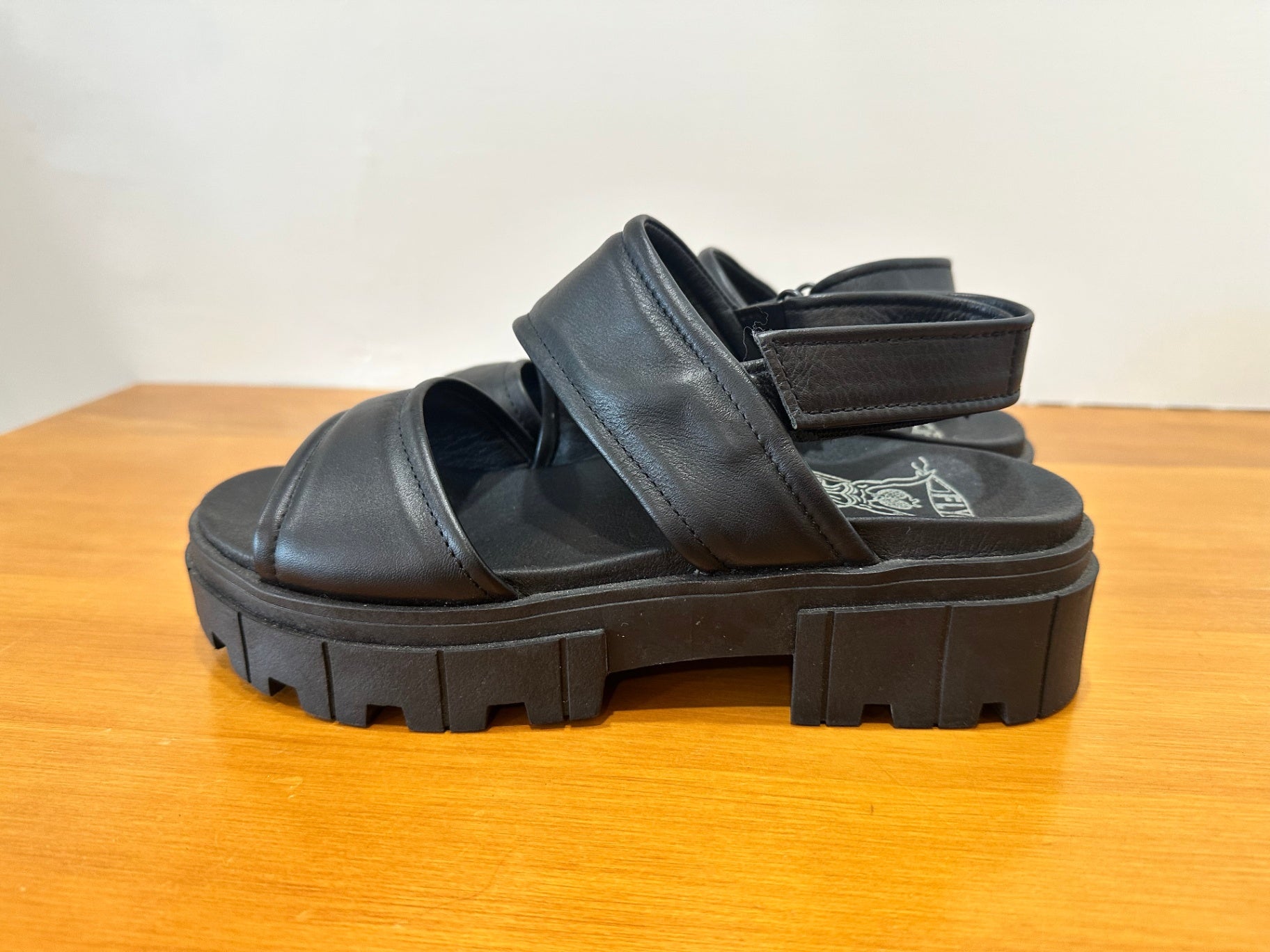 FLY London - Leather Sandals - Size EU 39 - Black