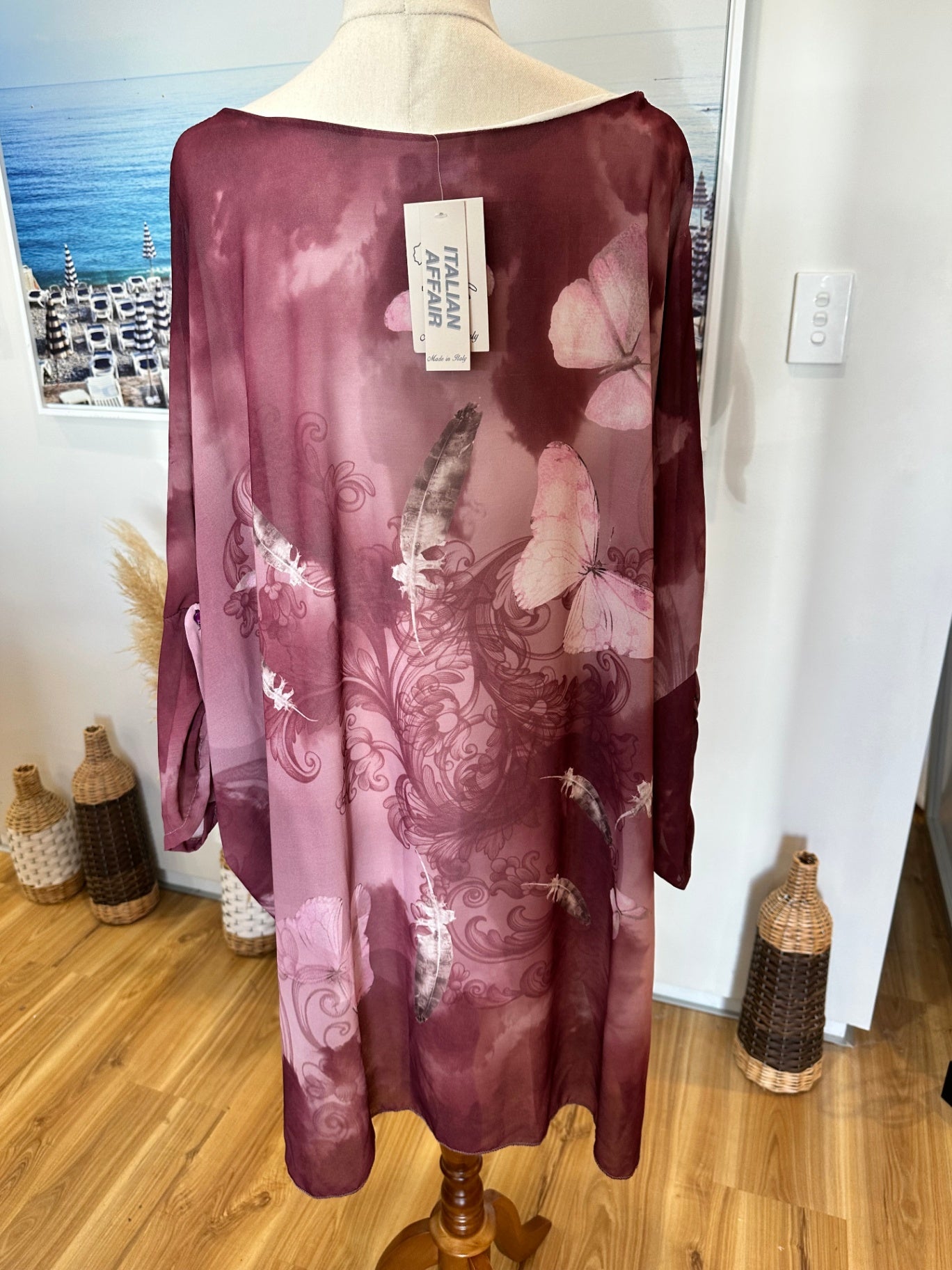 [NEW} Italian Affair - Batwing Blouse - One Size - Burgundy and Pink