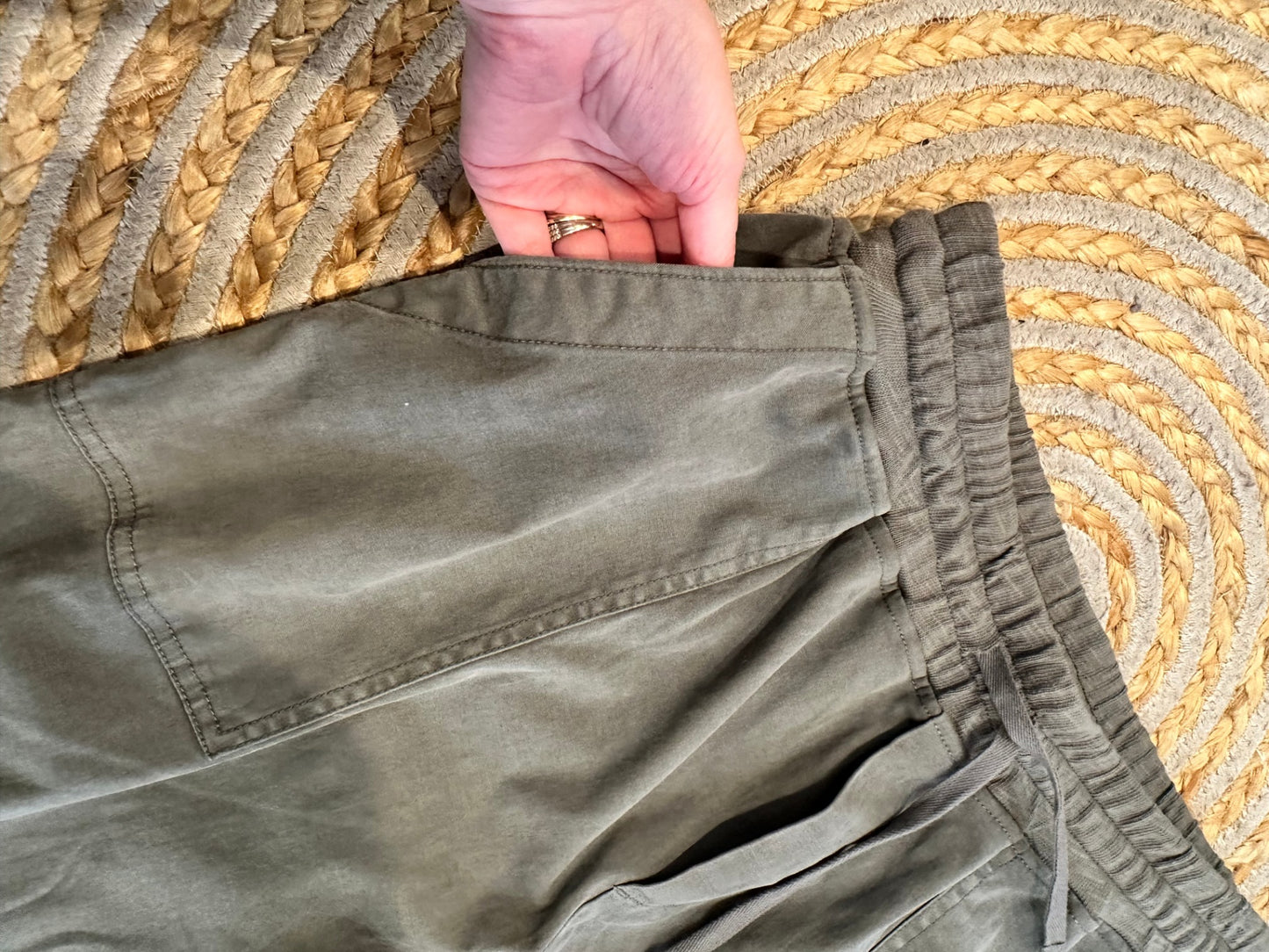 Decjuba - Pants - Medium Green