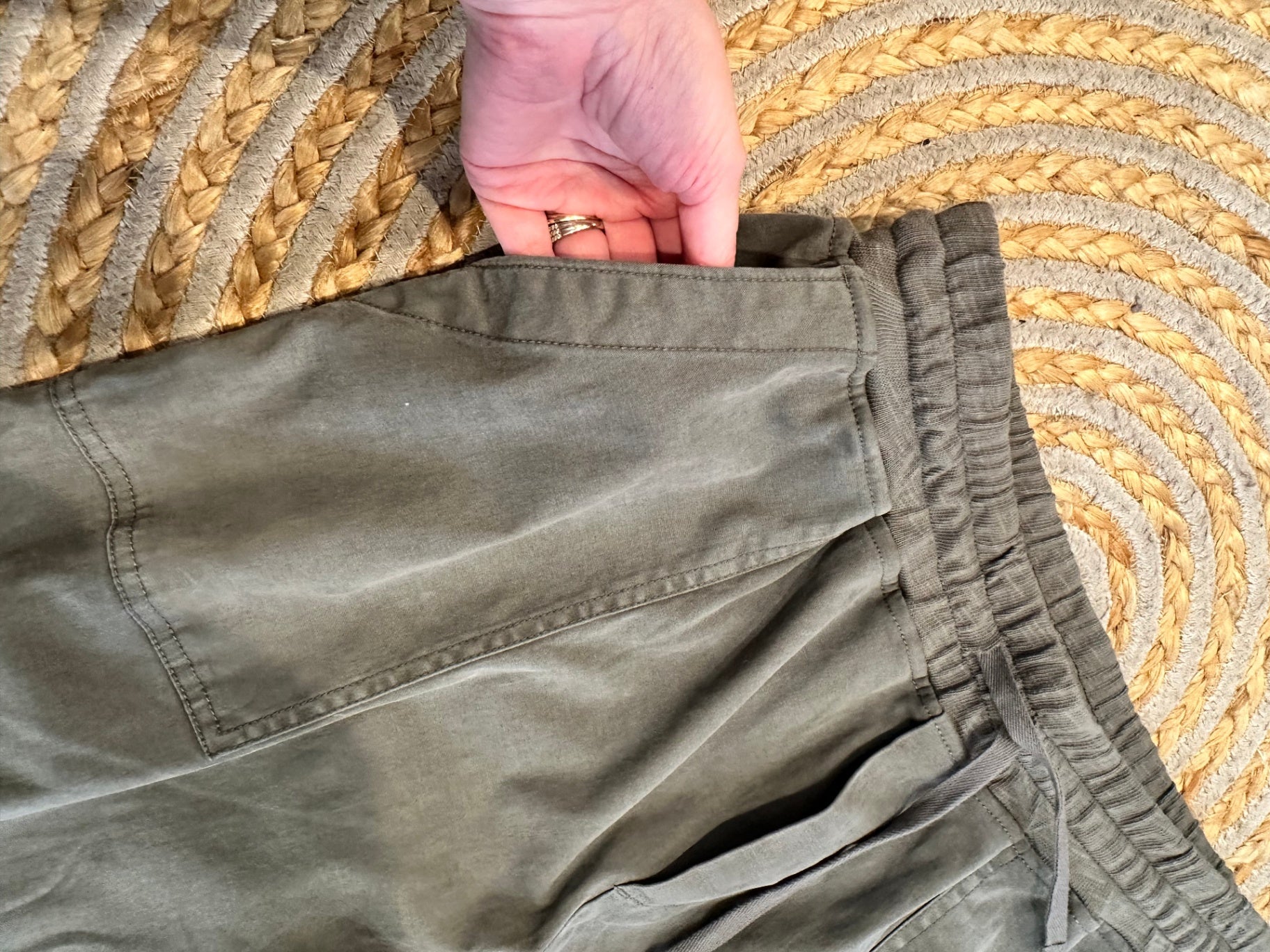 Decjuba - Pants - Medium Green