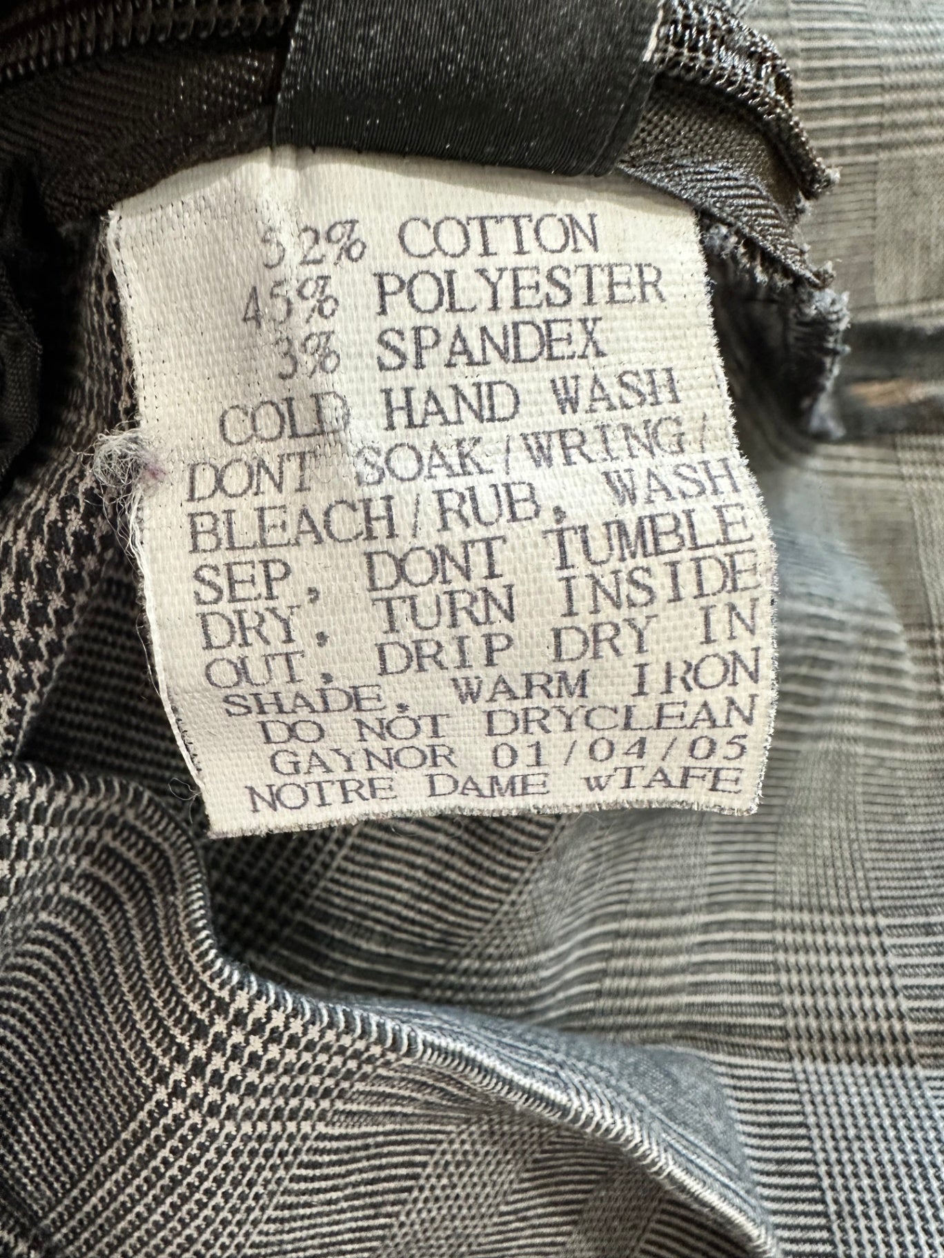 Ricochet - Pleated Mini Skirt - Size 8 - Black with dark floral pattern