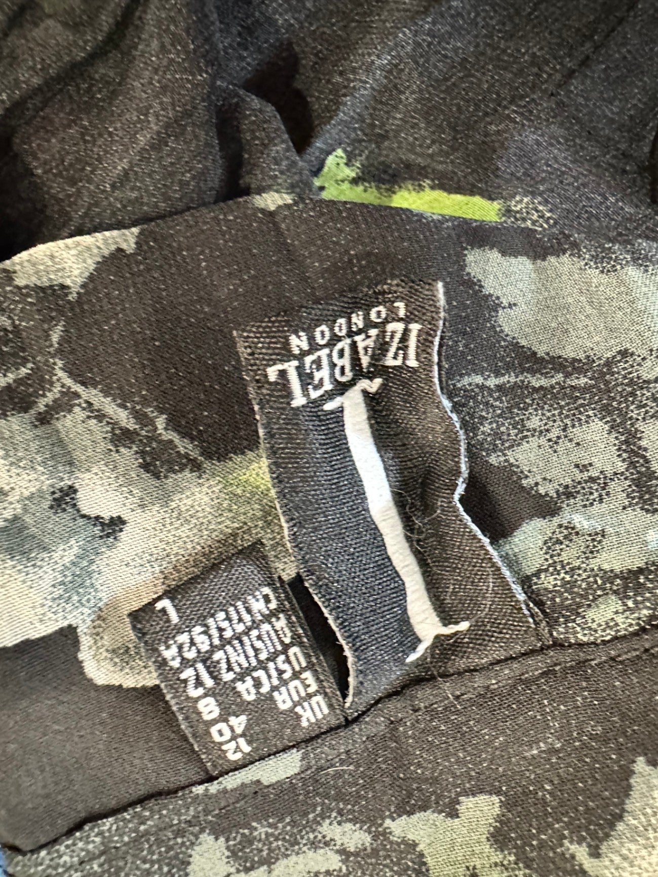 Izabel London - Top - 12 - Pattern with shades of green, black, and beige