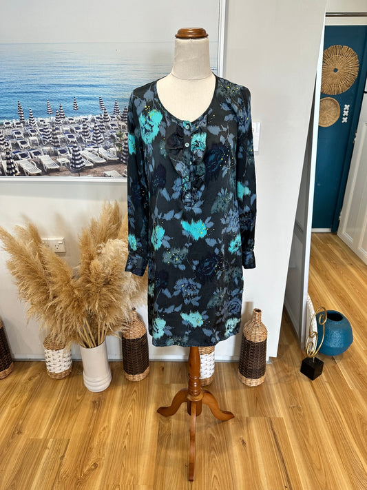 Andrea Moore - 100% Silk Dress - Size 8 - Grey w Blue Florals