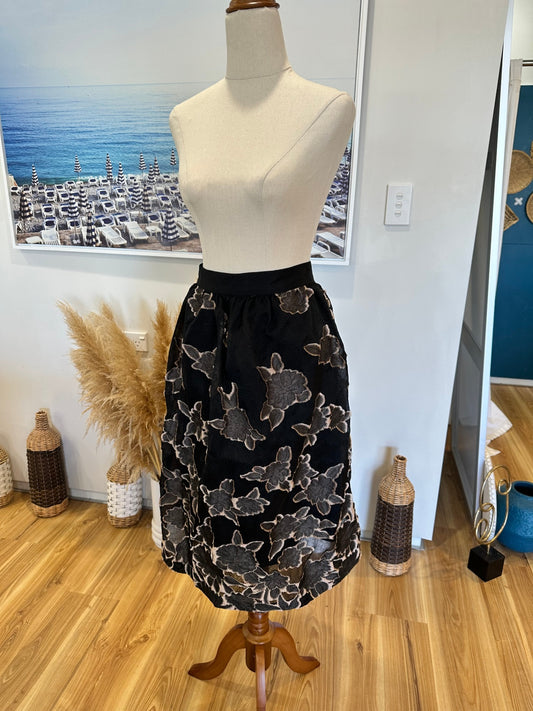 [NEW] H&M Skirt - Medium - Black