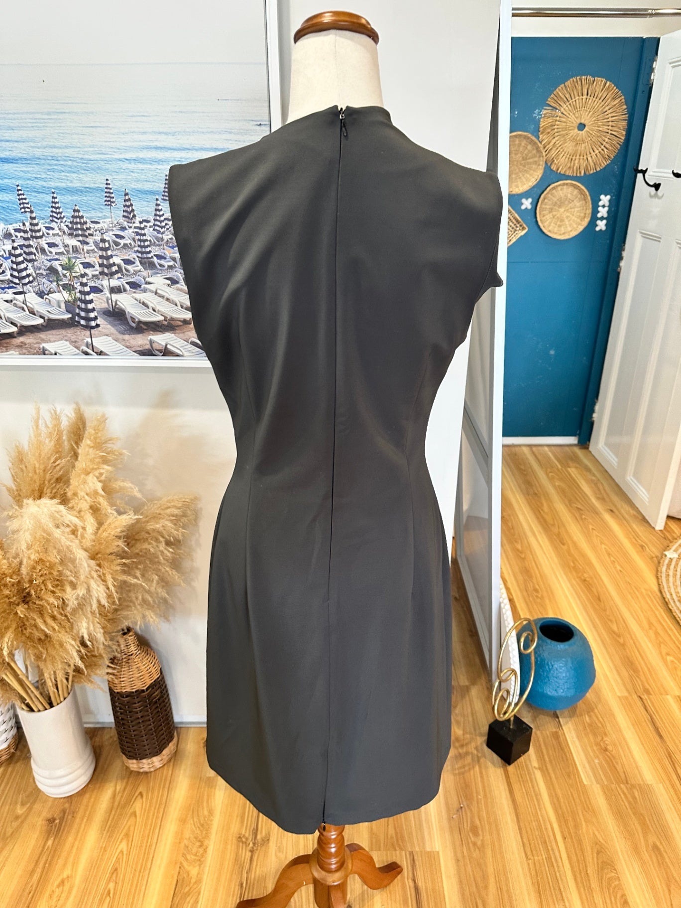 Taylor - Shift Dress - Size Medium - Grey {Note marked}