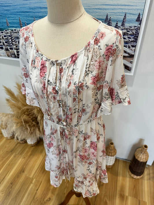 Just Jeans - Dress - Size 10 - Cream with pink and red floral patterns